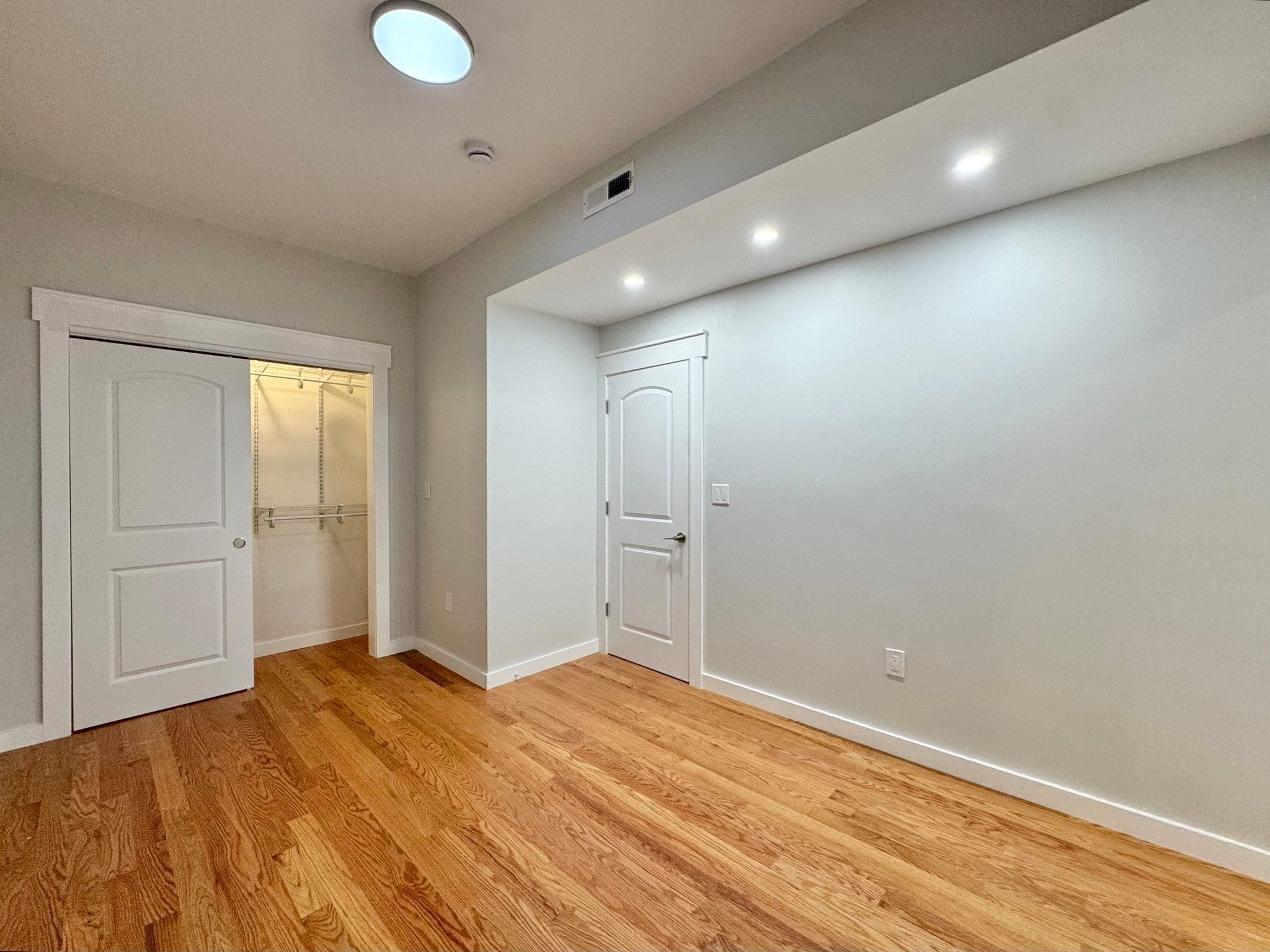 57 Falcon St #2, Boston, MA Photo #10