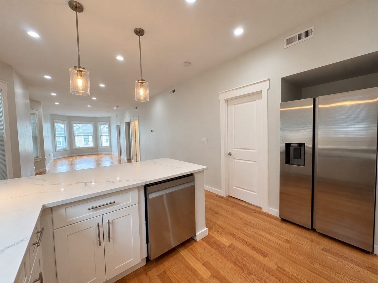 57 Falcon St #2, Boston, MA Photo #3