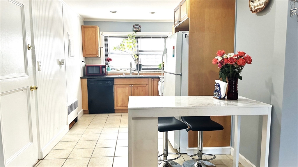 105 Nahant St 1