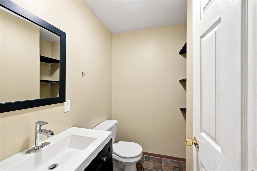 622 Pine Meadow Rd, Northfield, MA Photo #11