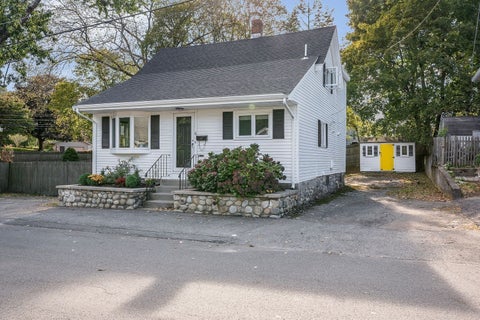 Photo of 67 Melvin St, Wakefield, MA 01880 (MLS # 73588967)
