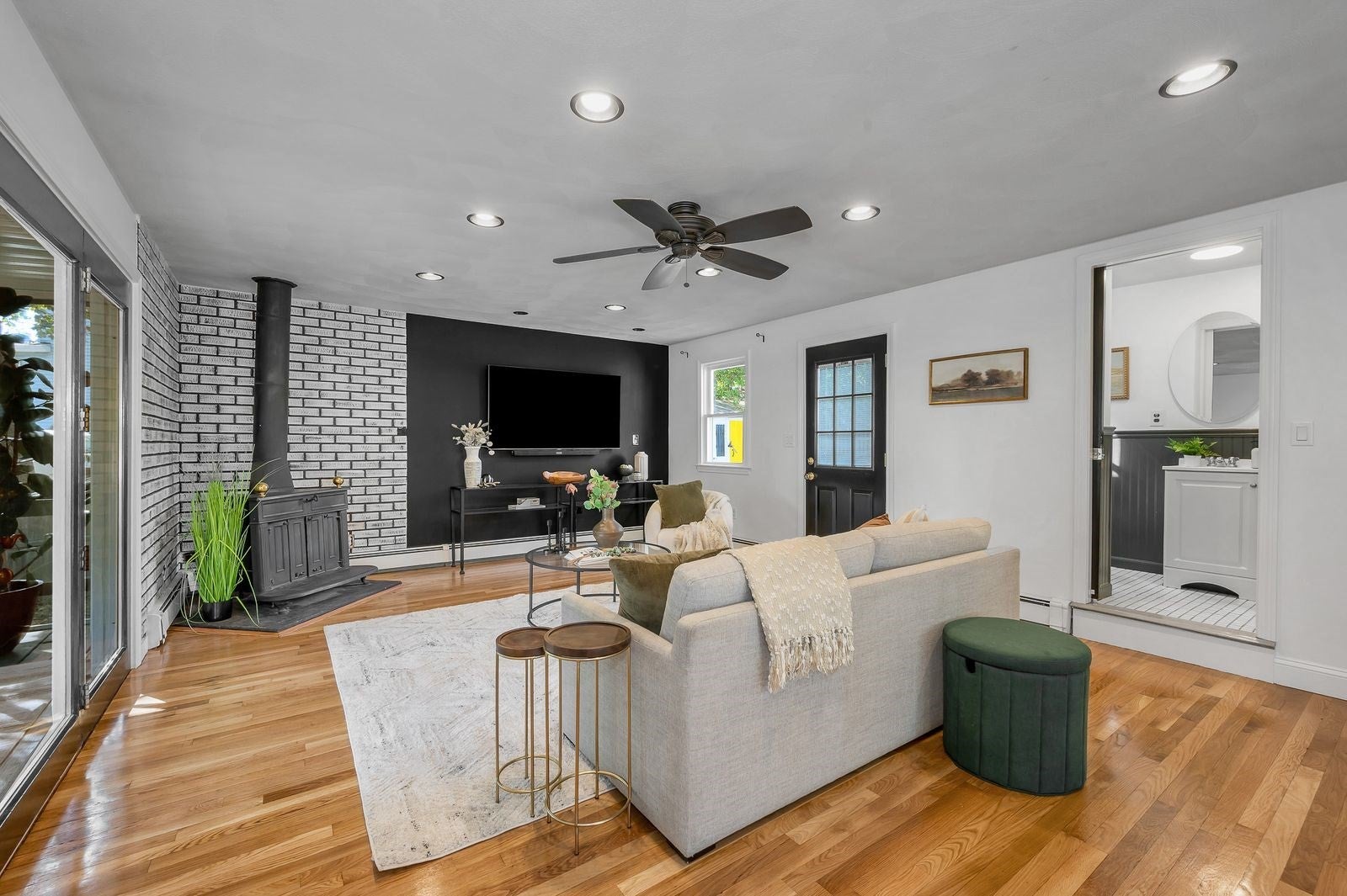 67 Melvin St, Wakefield, MA Photo #31