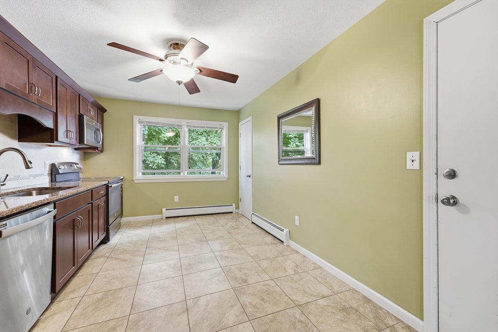 90 Colonial Circle #D, Chicopee, MA, 90 Colonial Circle #D, Chicopee, MA Photo #10