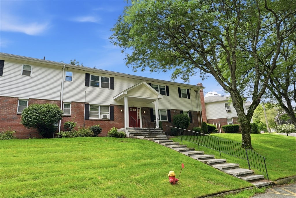90 Colonial Circle #D, Chicopee, MA, 90 Colonial Circle #D, Chicopee, MA Photo #21