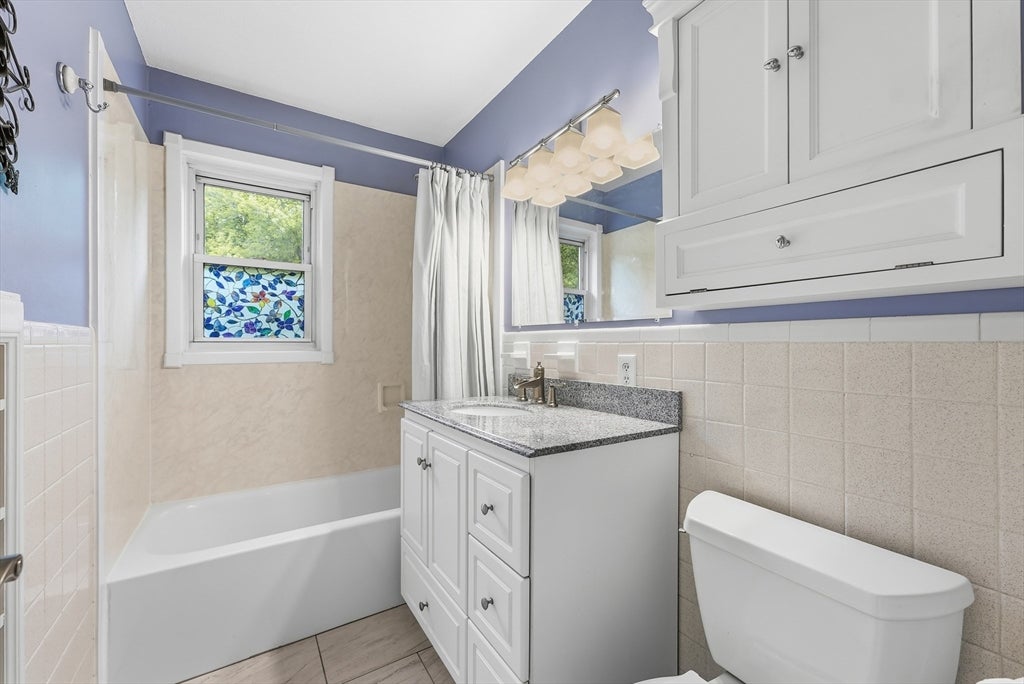 90 Colonial Circle #D, Chicopee, MA, 90 Colonial Circle #D, Chicopee, MA Photo #16