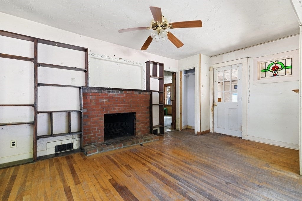 126 Lakehurst Ave, Weymouth, MA, 126 Lakehurst Ave, Weymouth, MA Photo #9