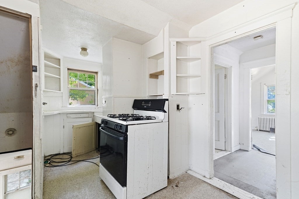 126 Lakehurst Ave, Weymouth, MA, 126 Lakehurst Ave, Weymouth, MA Photo #18