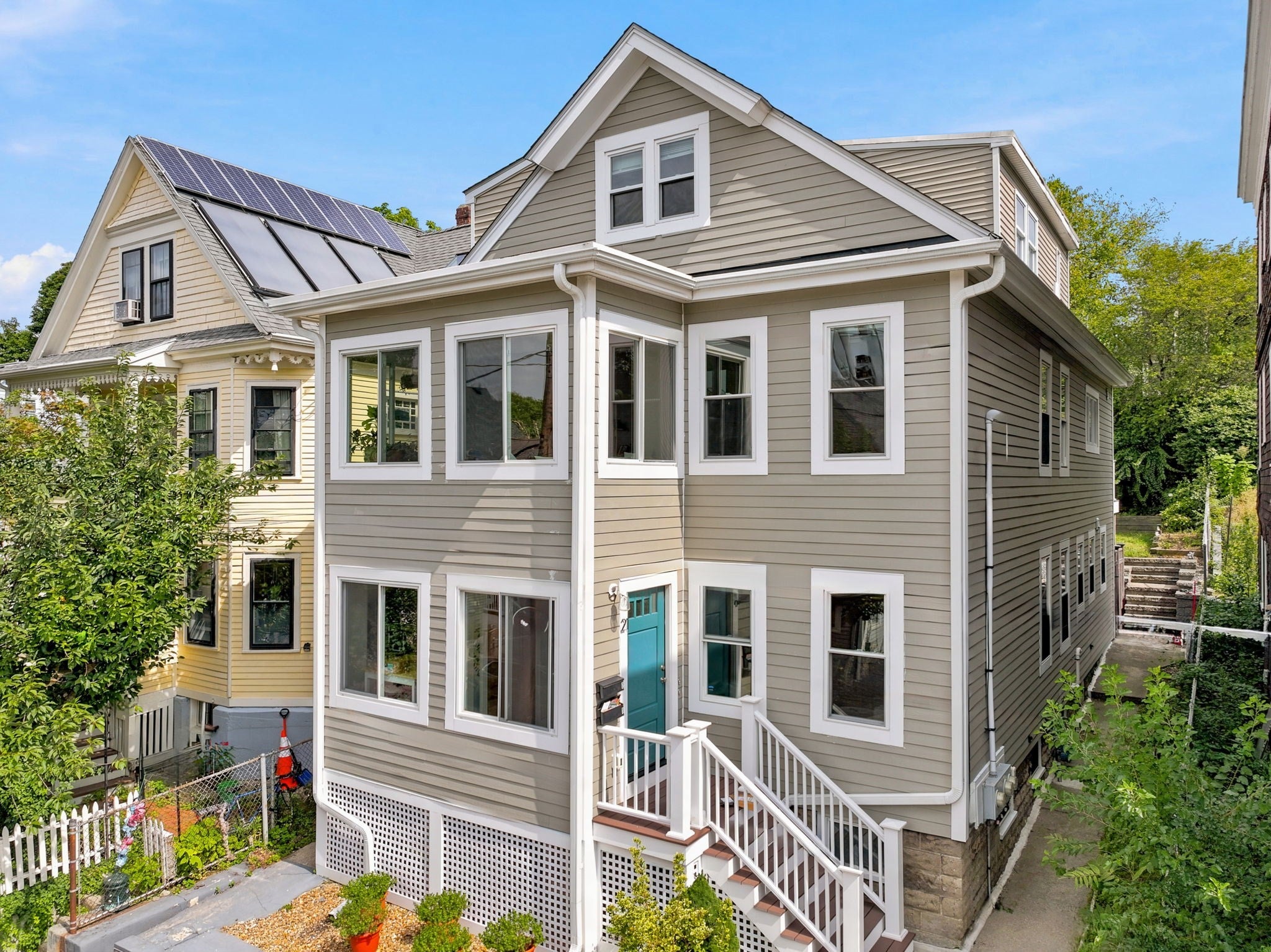 Photo of 21 Malvern Avenue, Somerville, MA