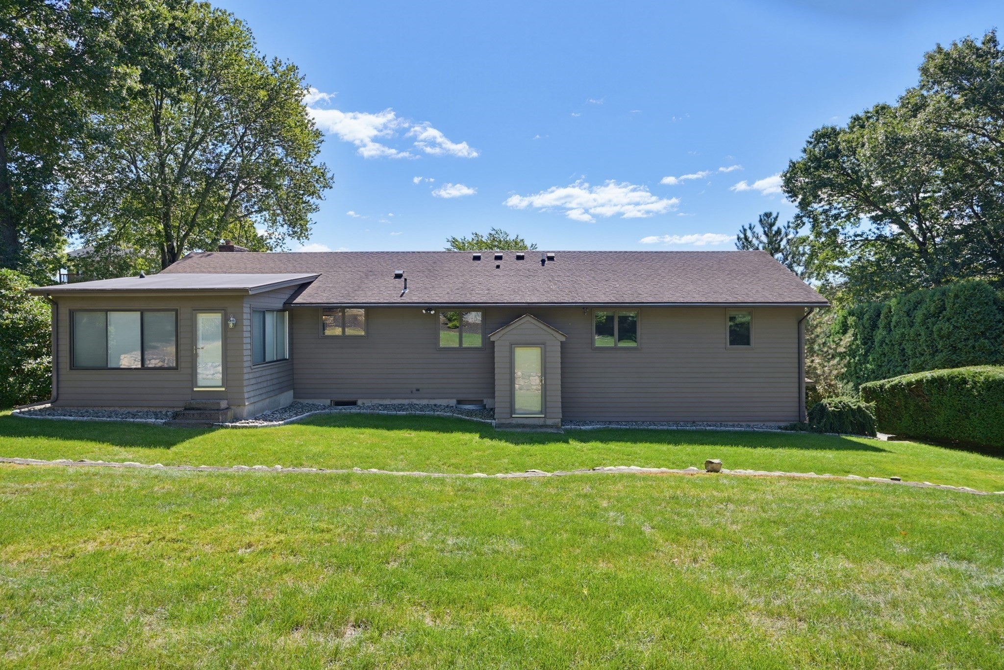 29 Sayles Hill Rd, Lincoln, RI, 29 Sayles Hill Rd, Lincoln, RI Photo #9