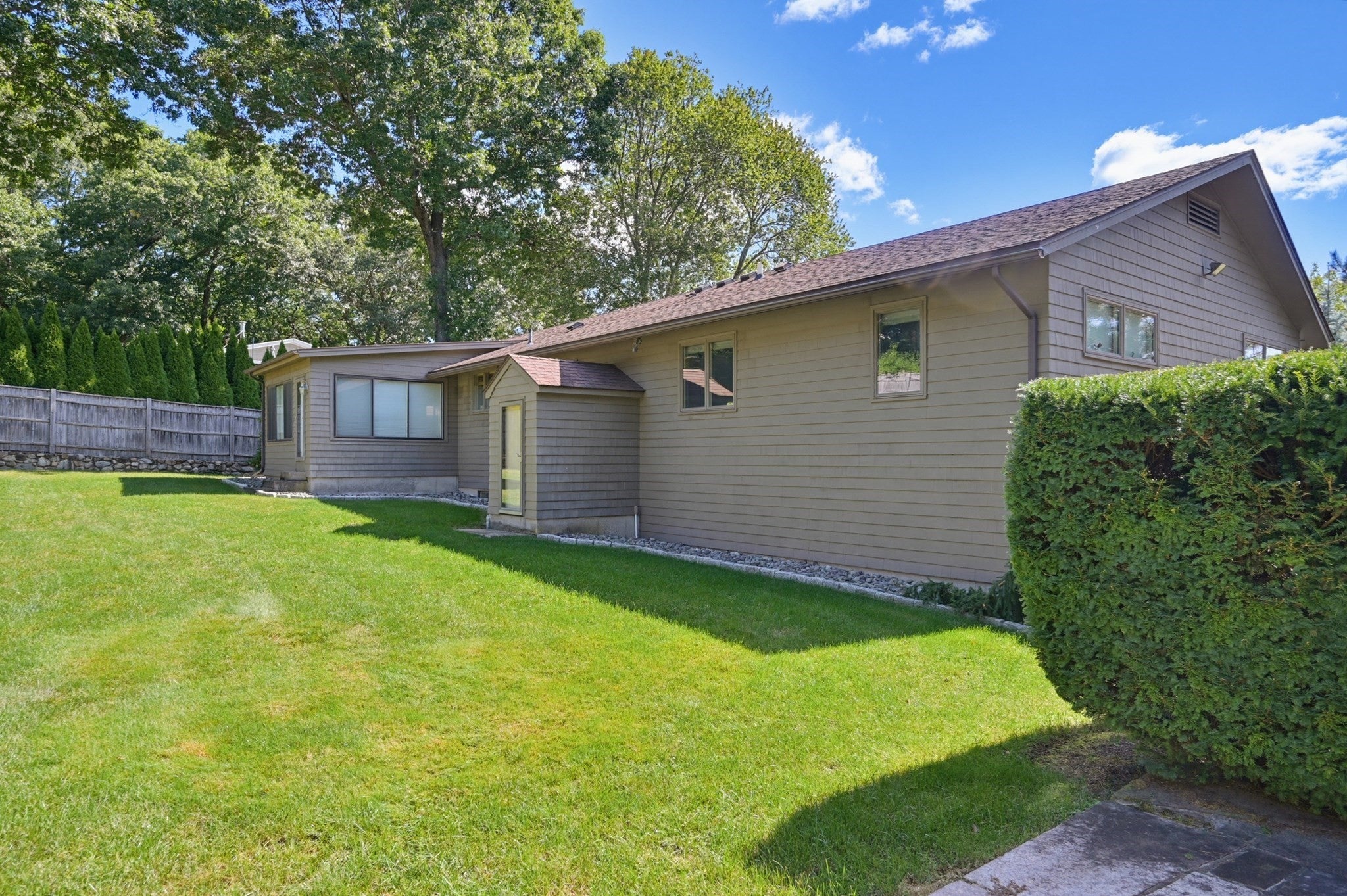 29 Sayles Hill Rd, Lincoln, RI, 29 Sayles Hill Rd, Lincoln, RI Photo #8