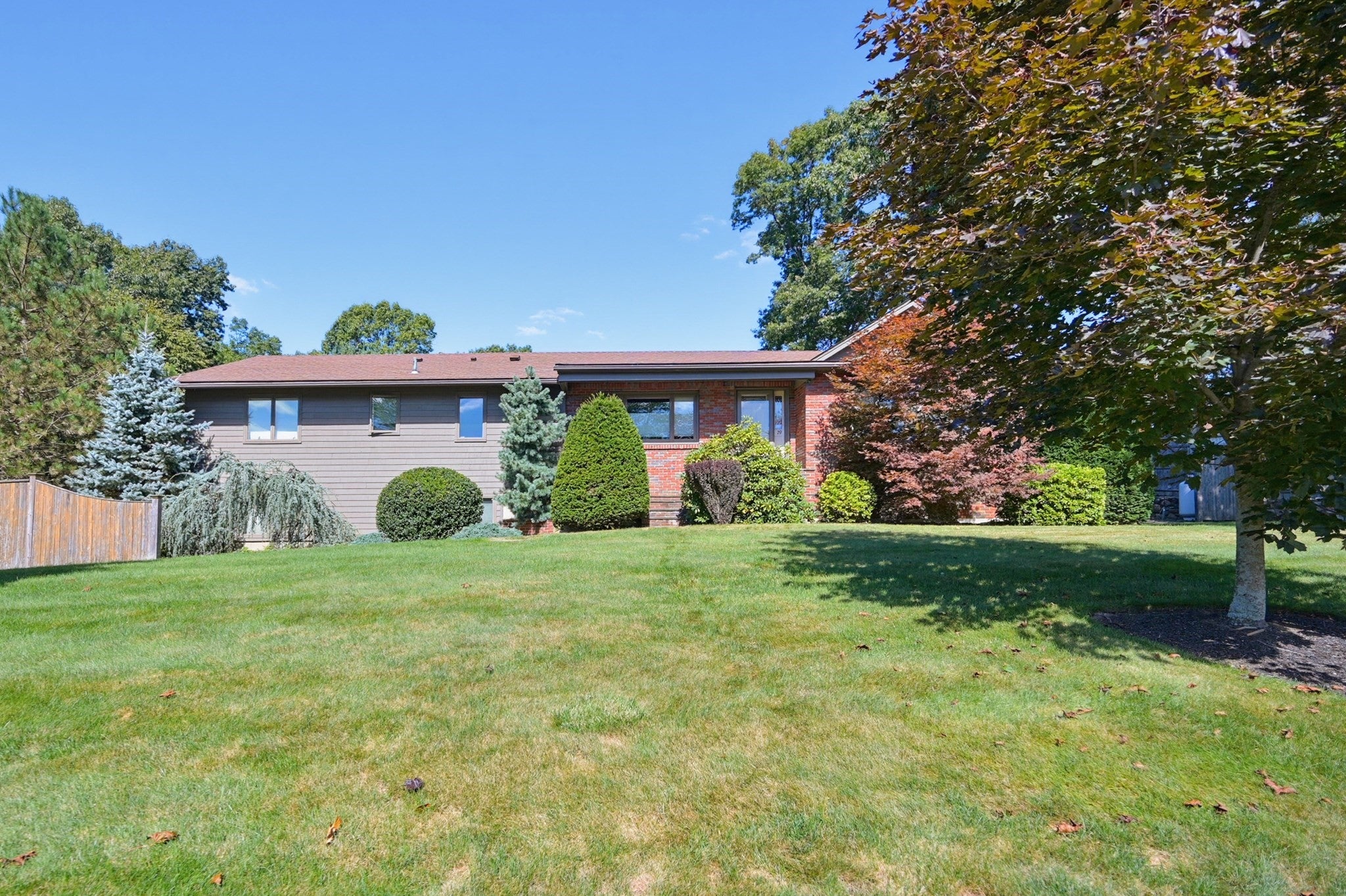 29 Sayles Hill Rd, Lincoln, RI, 29 Sayles Hill Rd, Lincoln, RI Photo #1