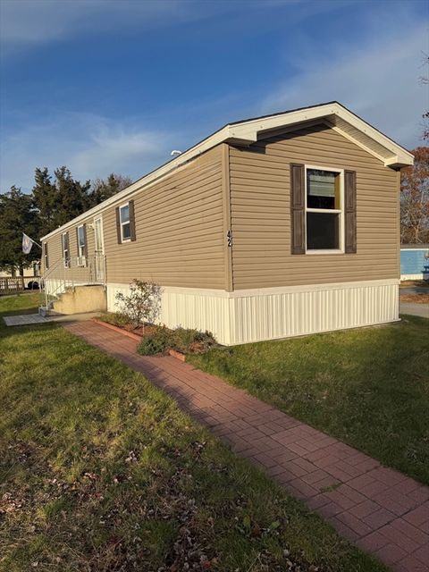 2900 Cranberry Hwy 42 Wareham MA 02538