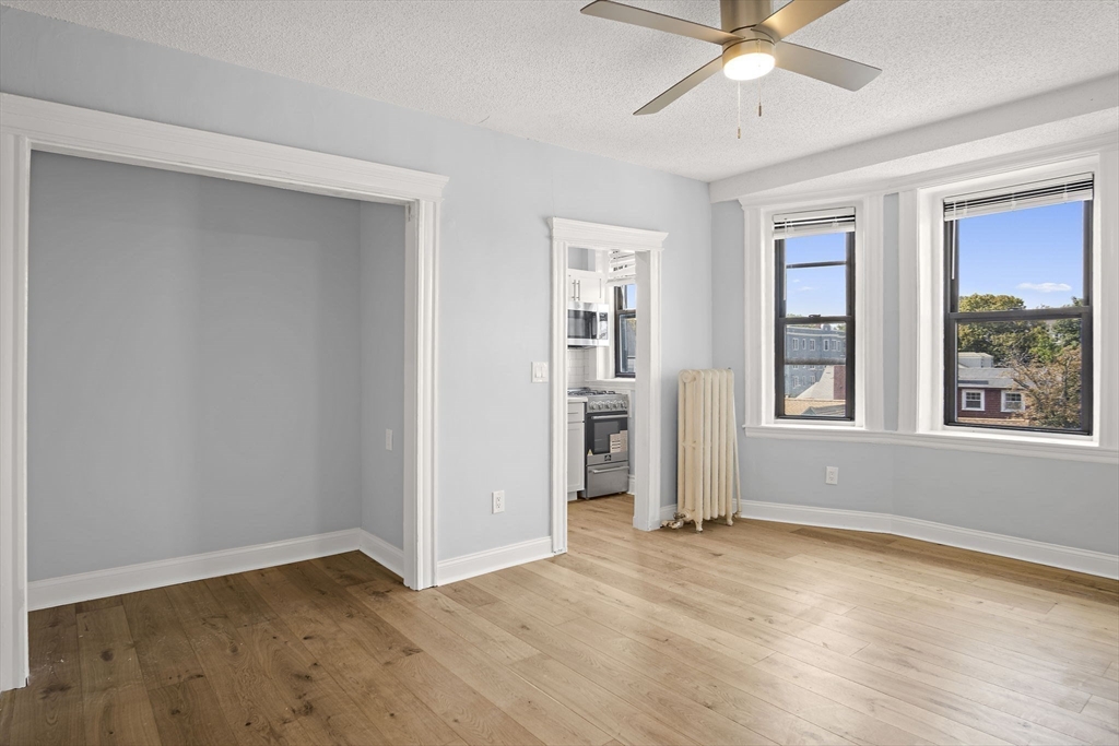 285 Lynn Shore Dr 508