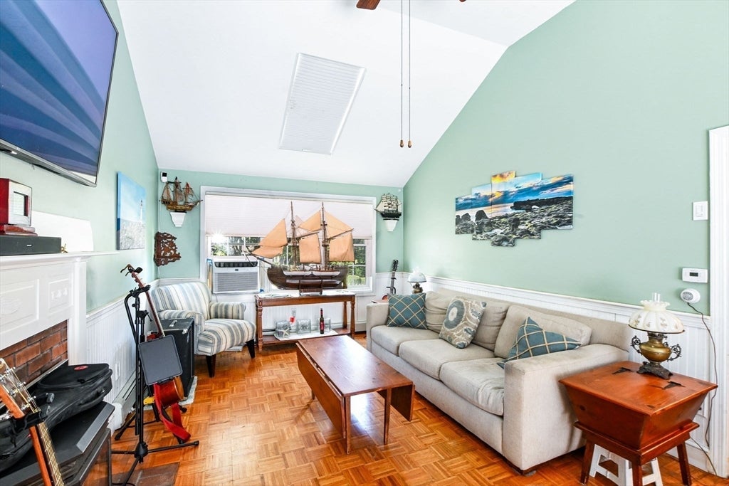 70 Welton Dr, Plymouth, MA, 70 Welton Dr, Plymouth, MA Photo #12