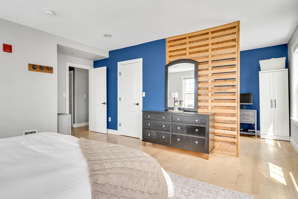 27 Parker St #2, Boston, MA Photo #12