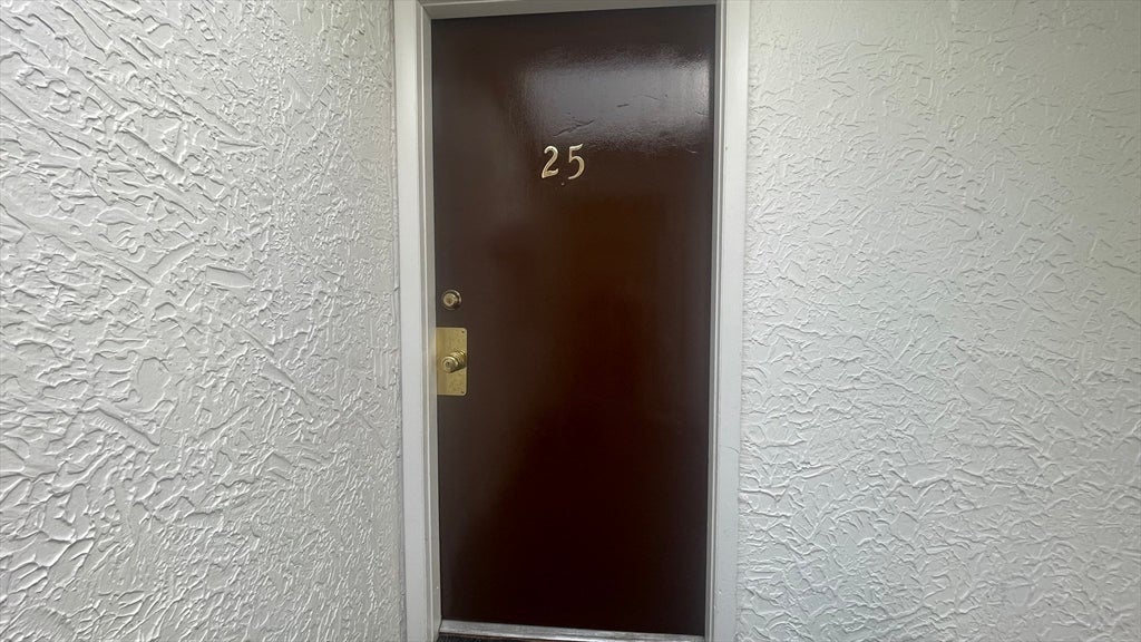 3 Shadowbrook Ln #25, Milford, MA, 3 Shadowbrook Ln #25, Milford, MA Photo #2