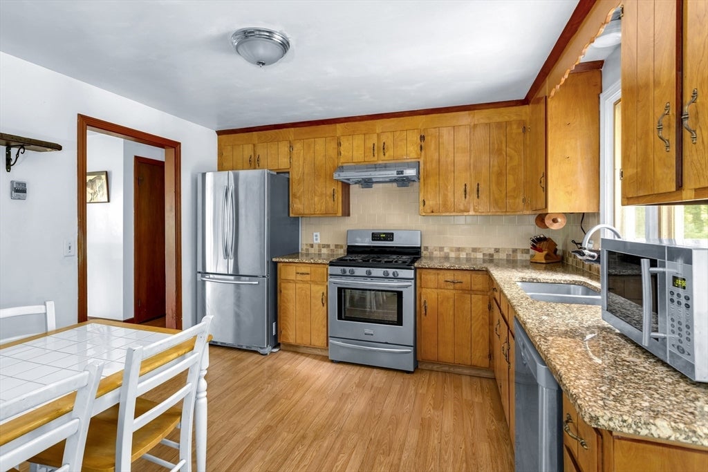 170 David Rd, Franklin, MA, 170 David Rd, Franklin, MA Photo #10