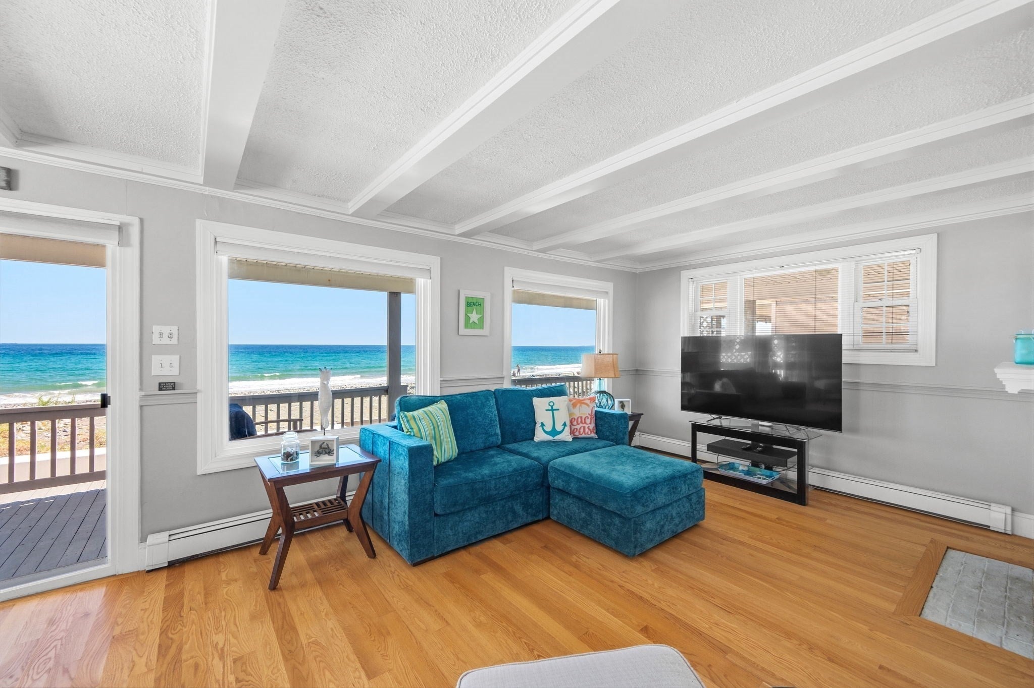 331 Beach Ave