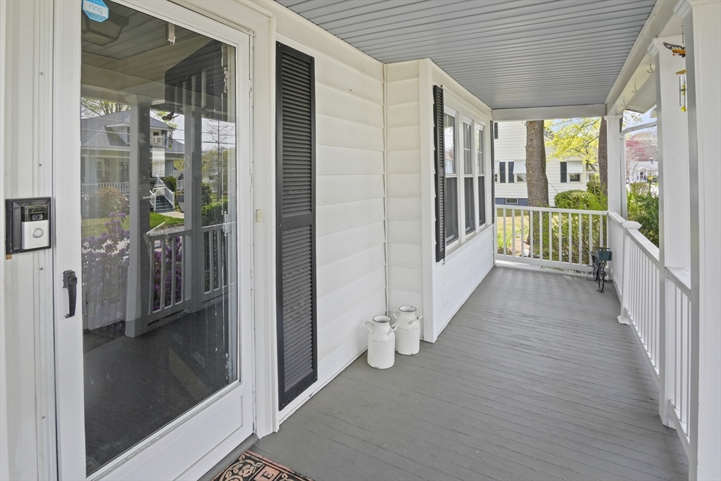 23 Gleason Rd