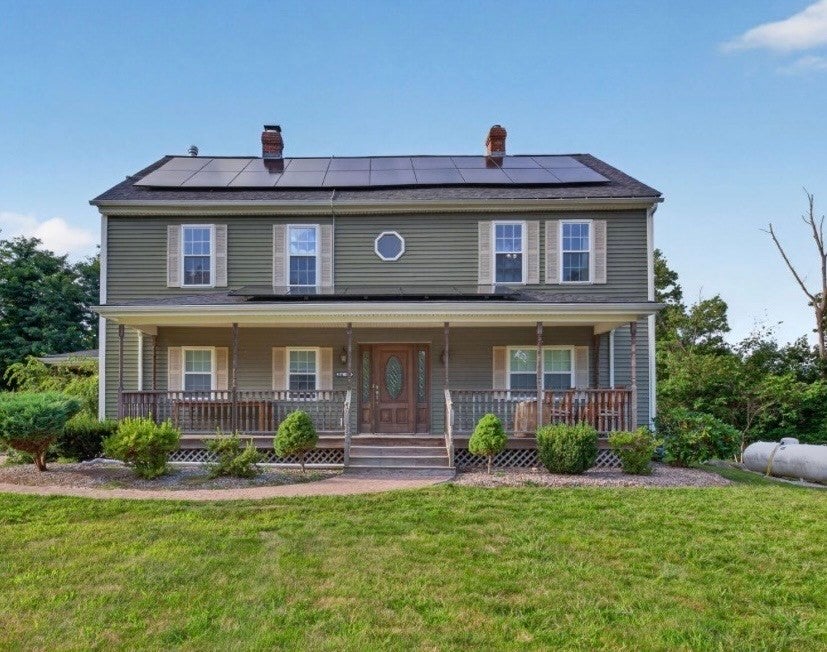 8 Albert Dr