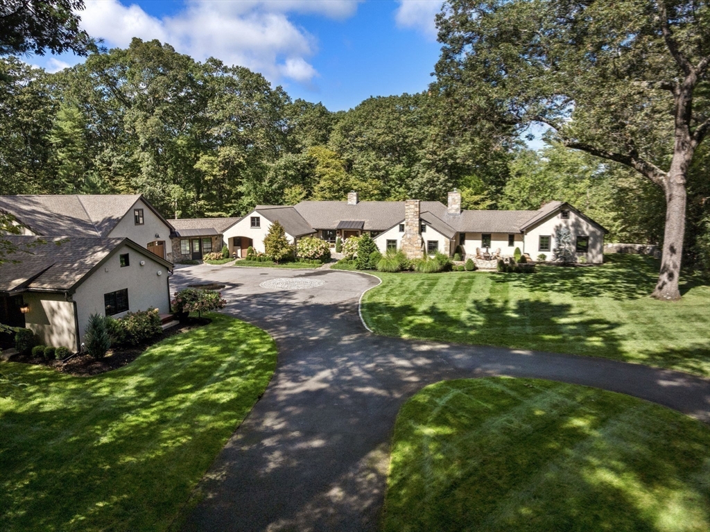 24 Claypit Hill Rd
