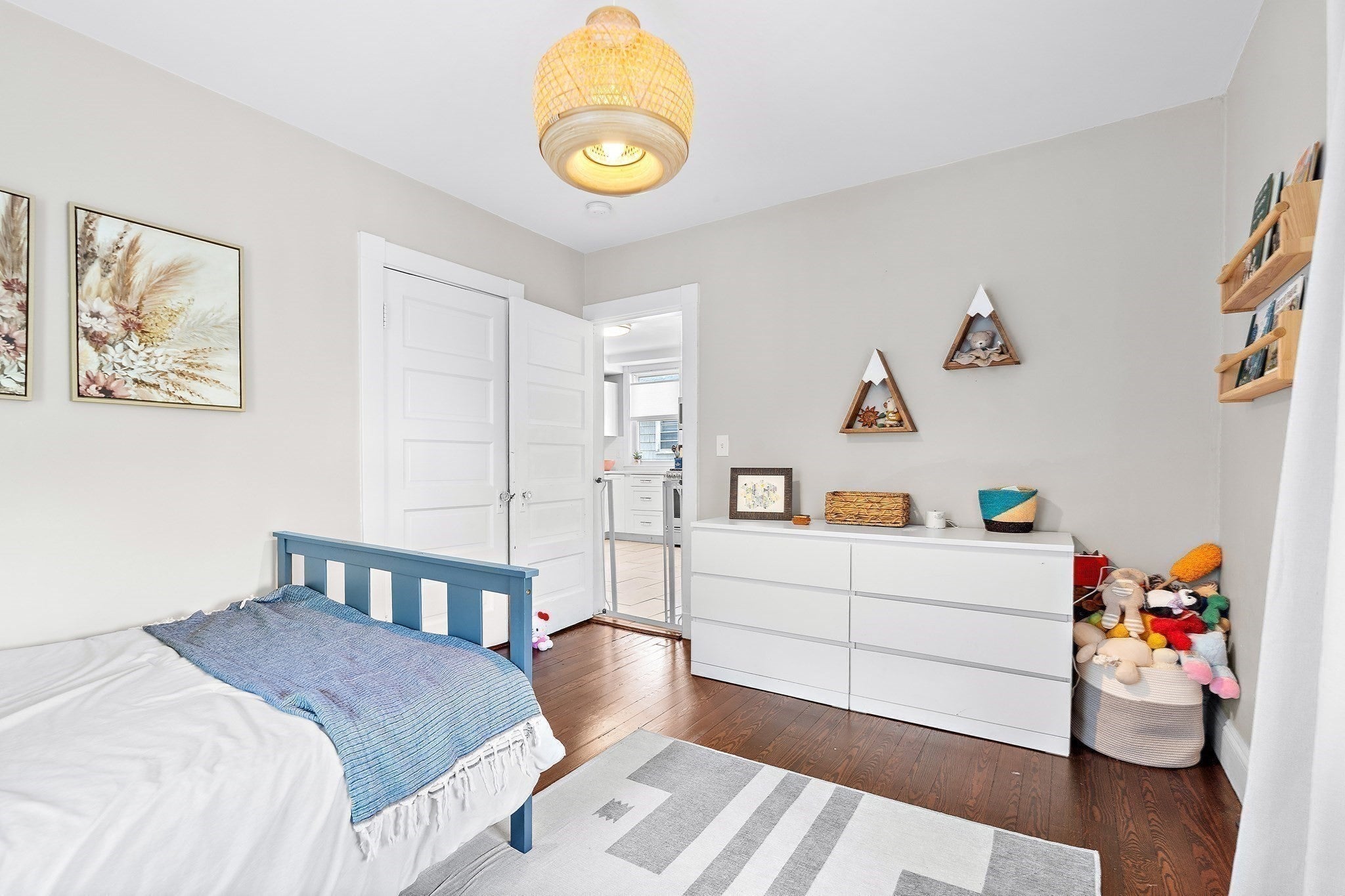 52 Beechwood Ave #2, Watertown, MA Photo #10
