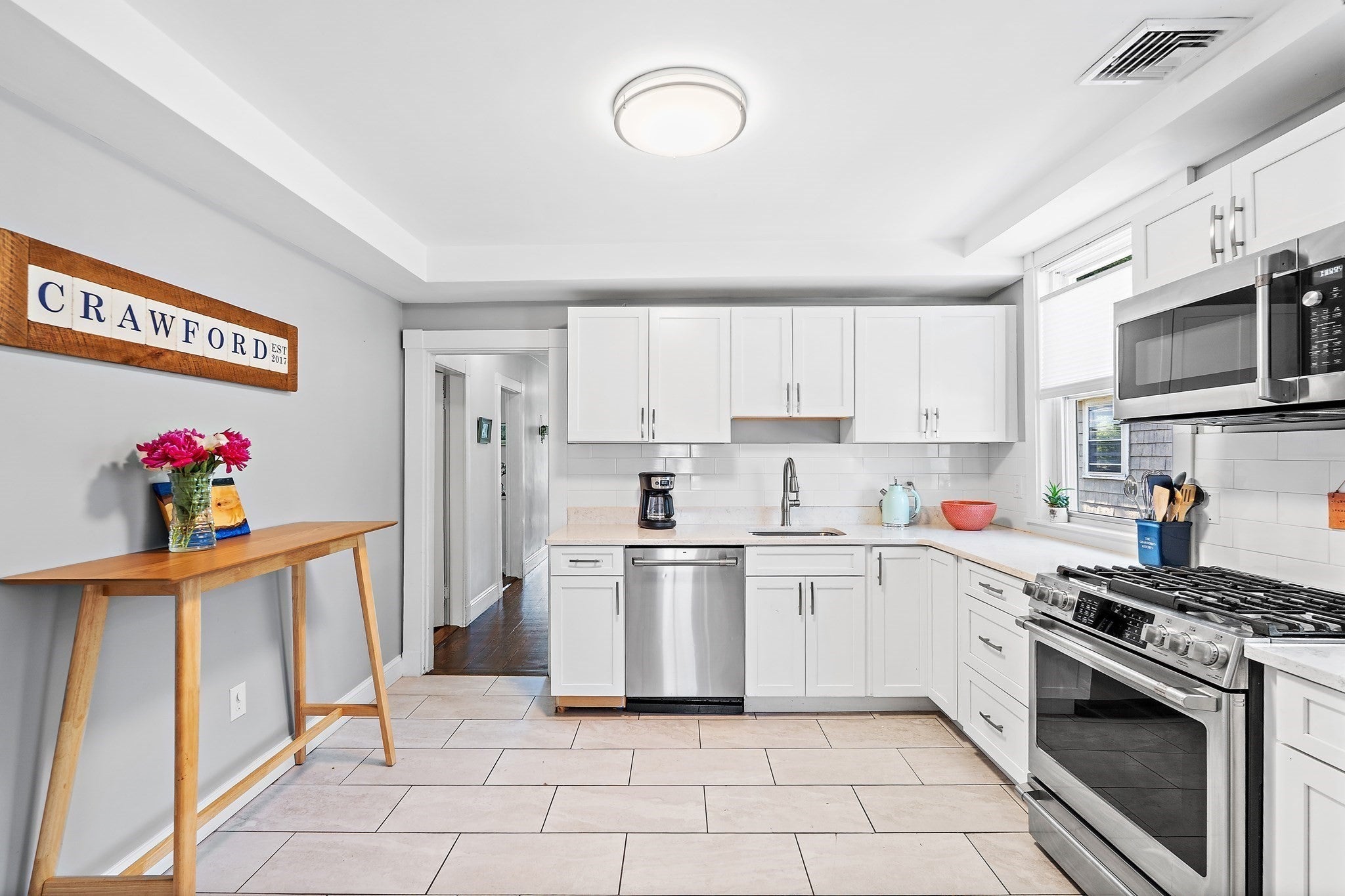 52 Beechwood Ave #2, Watertown, MA Photo #3