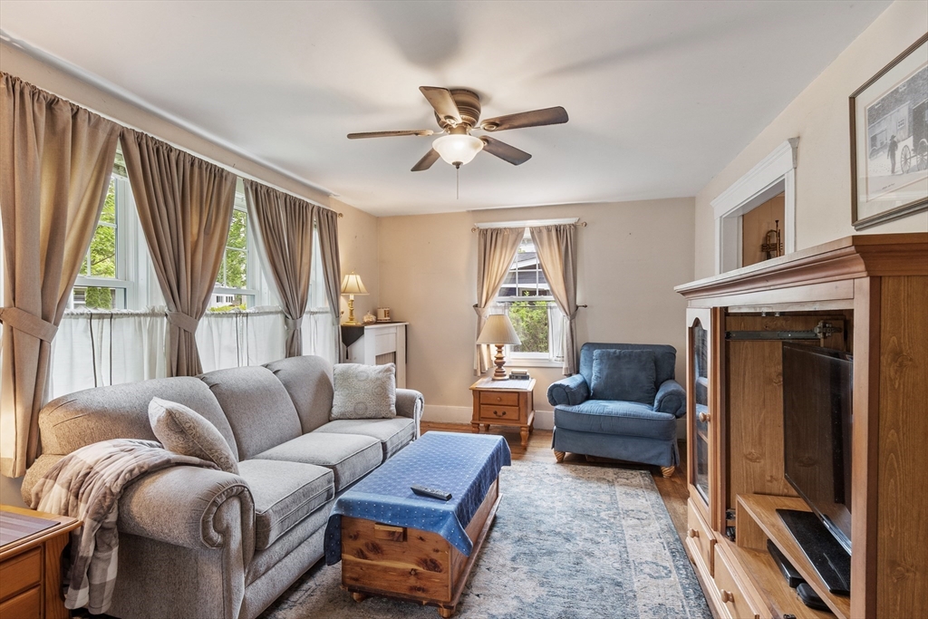 8 Newcomb Ave