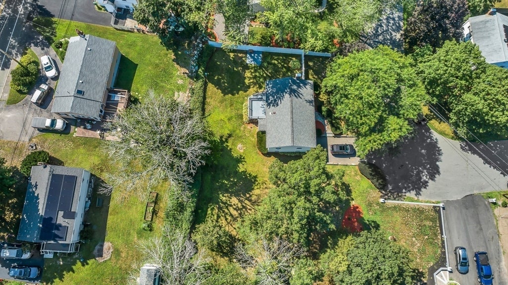11 Coweeset Dr, Brockton, MA Photo #37