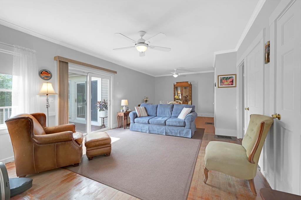 246 Railroad Ave