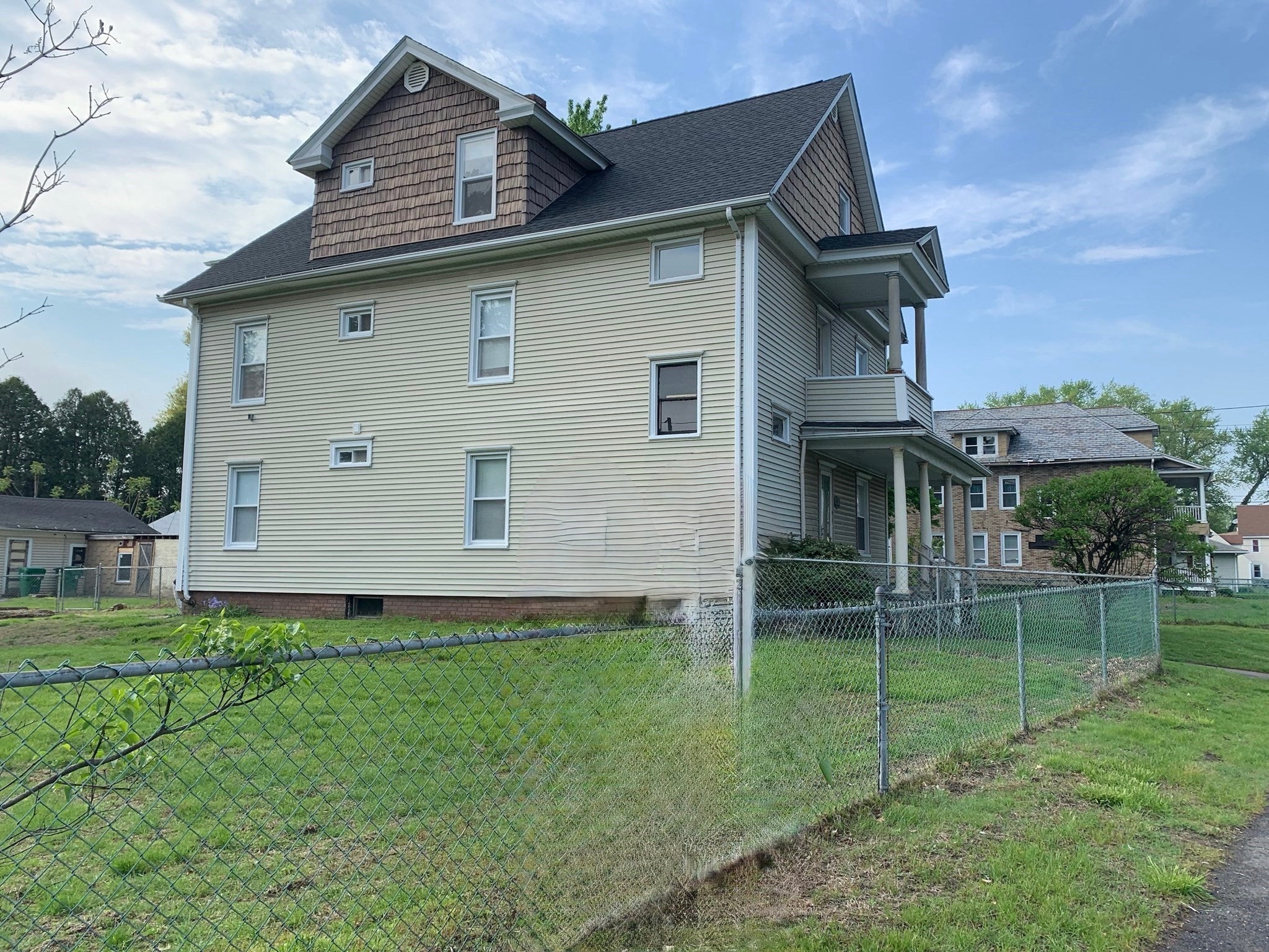 418 Chicopee St, Chicopee, MA, 418 Chicopee St, Chicopee, MA Photo #2