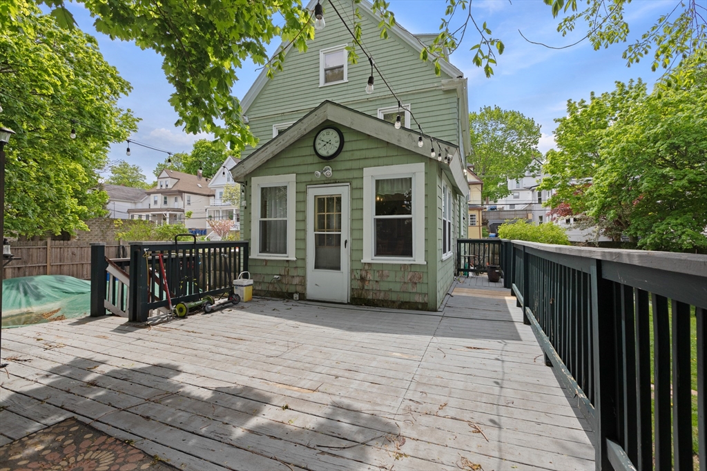 30 Hutchinson St, Winthrop, MA Photo #6