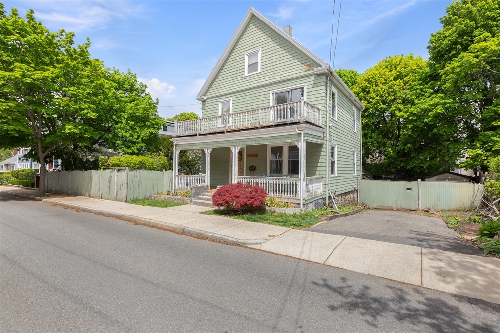 30 Hutchinson St, Winthrop, MA Photo #1