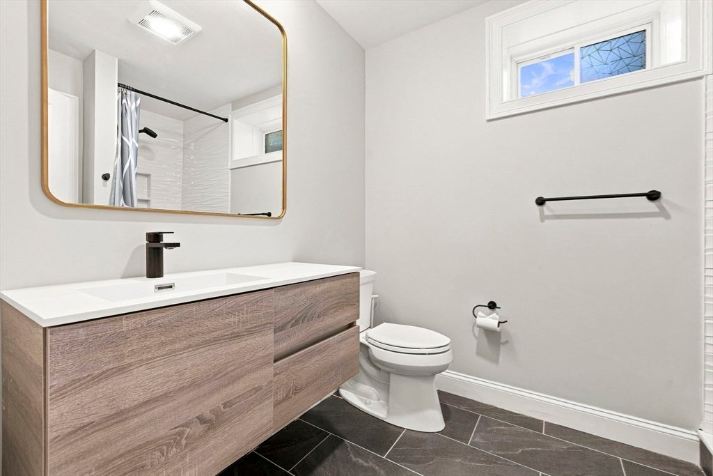 698 Trapelo Road, Waltham, MA, 698 Trapelo Road, Waltham, MA Photo #25