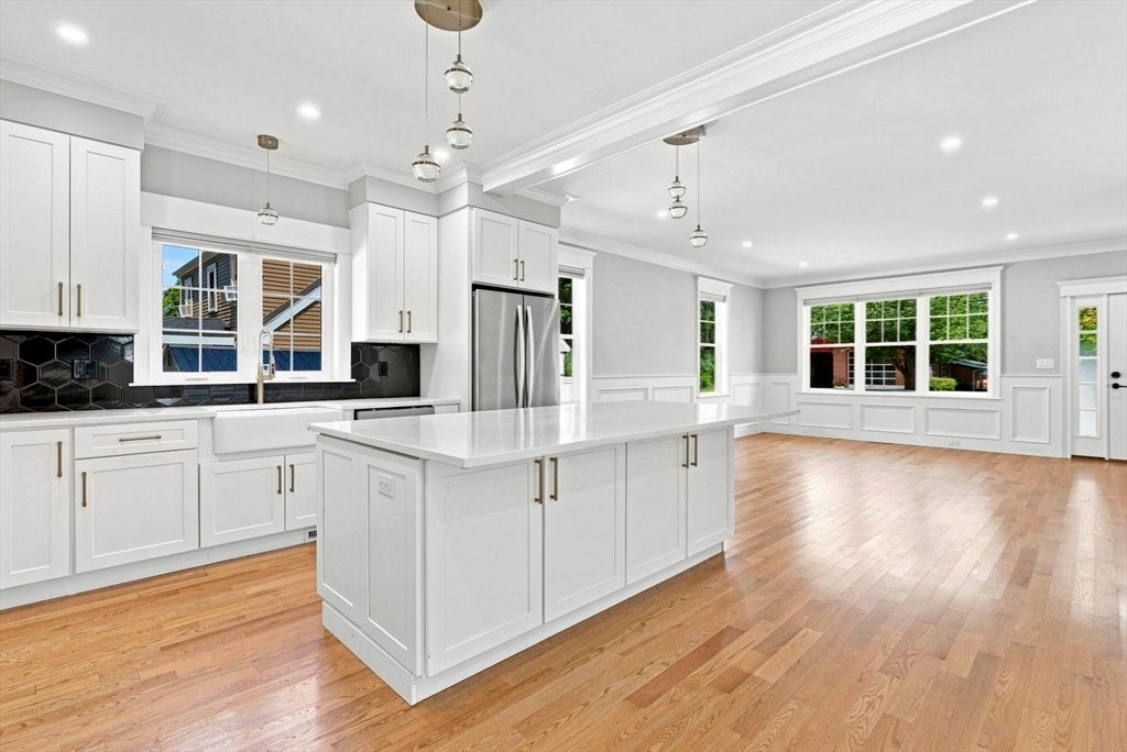 698 Trapelo Road, Waltham, MA, 698 Trapelo Road, Waltham, MA Photo #7