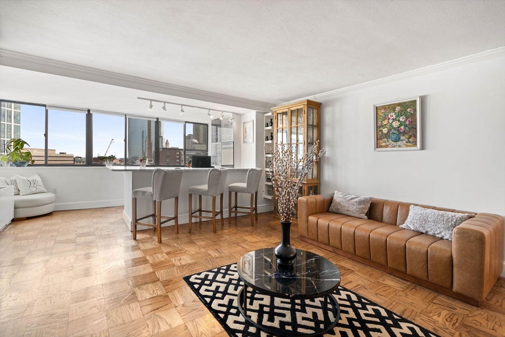 8 Whittier Place 17E