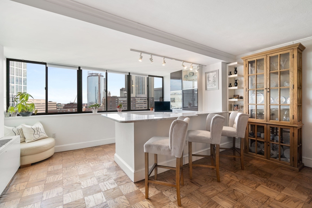 8 Whittier Place 17E