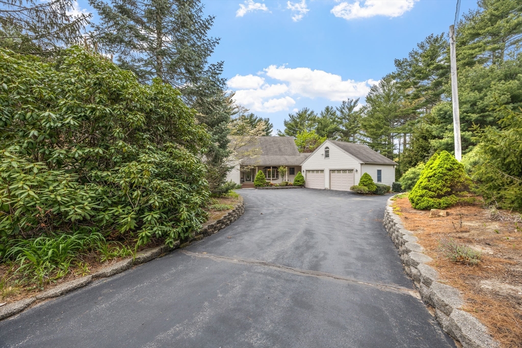 83 Micajah Pond Rd, Plymouth, MA Photo #32