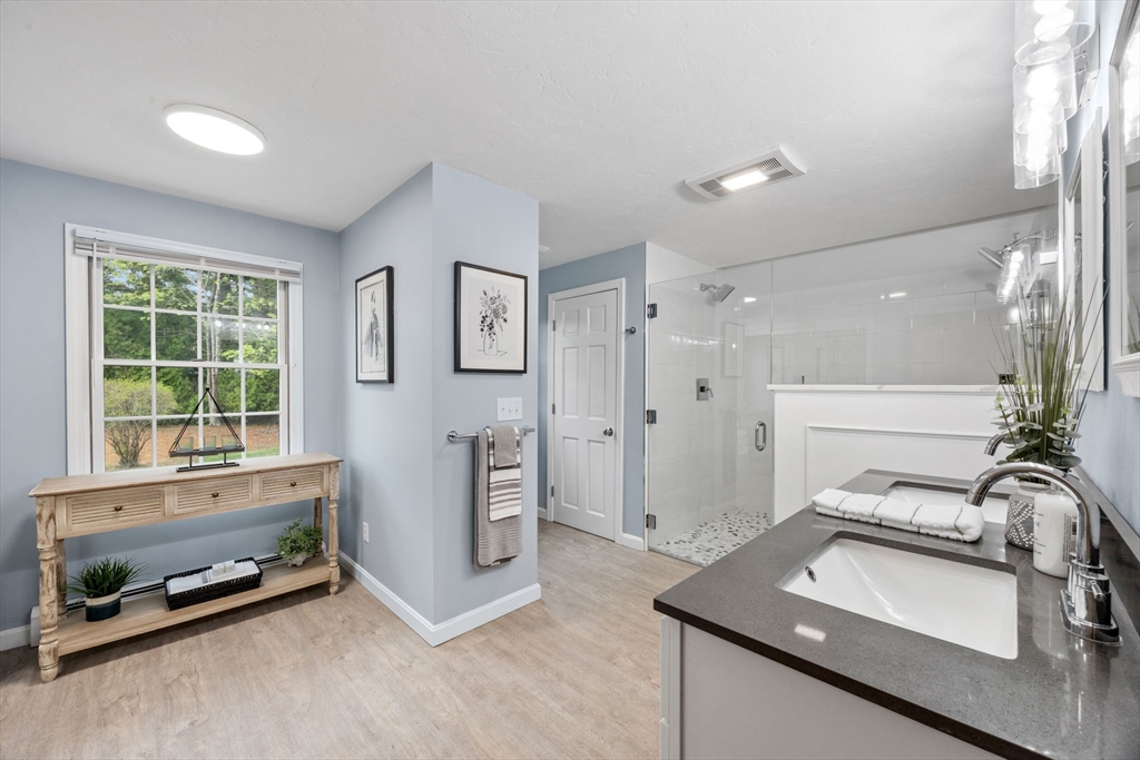 83 Micajah Pond Rd, Plymouth, MA Photo #19