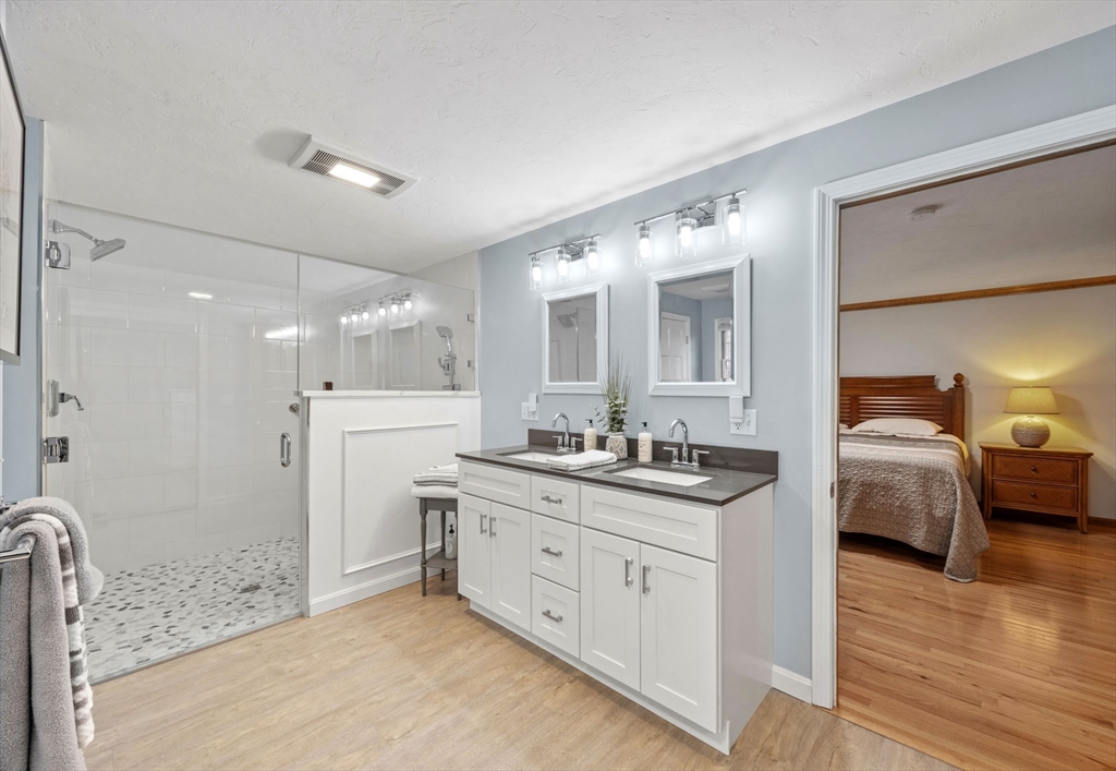 83 Micajah Pond Rd, Plymouth, MA Photo #20