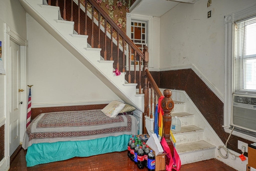 7 Prospect St, Woburn, MA, 7 Prospect St, Woburn, MA Photo #35