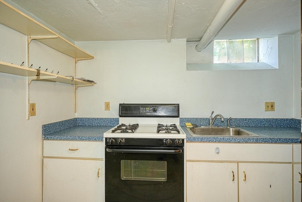 7 Prospect St, Woburn, MA, 7 Prospect St, Woburn, MA Photo #33