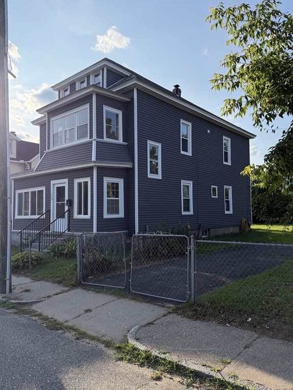 72 Melrose