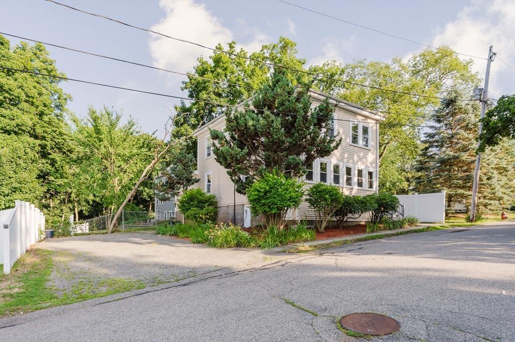 75 Hammond St