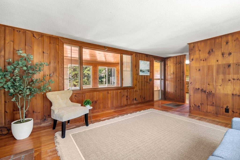 107 Shorewood Dr, Falmouth, MA, 107 Shorewood Dr, Falmouth, MA Photo #9