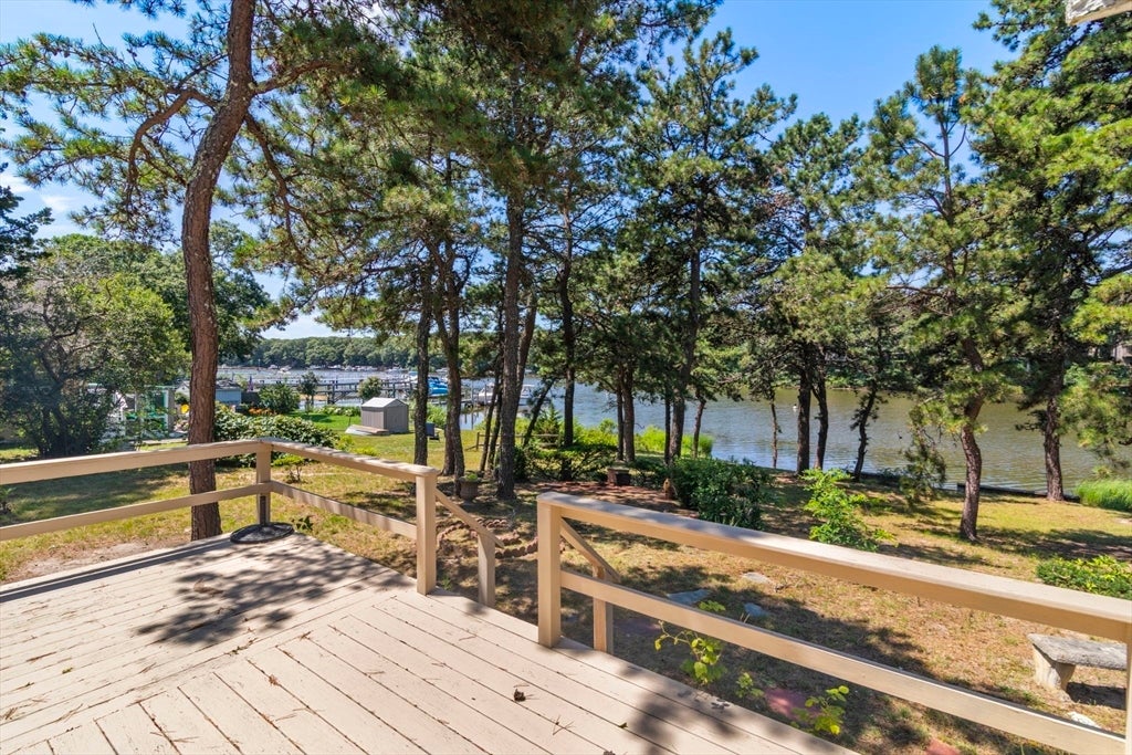 107 Shorewood Dr, Falmouth, MA, 107 Shorewood Dr, Falmouth, MA Photo #25