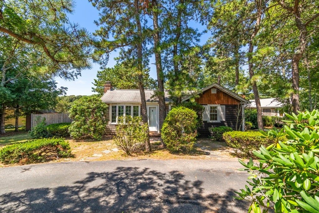 107 Shorewood Dr, Falmouth, MA, 107 Shorewood Dr, Falmouth, MA Photo #4