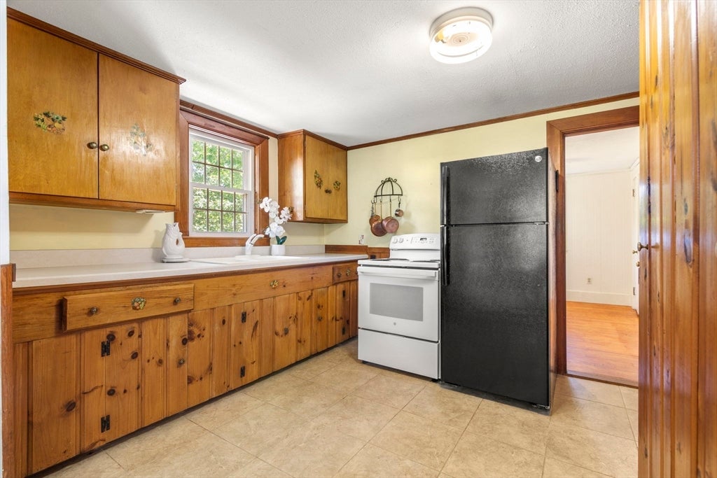 107 Shorewood Dr, Falmouth, MA, 107 Shorewood Dr, Falmouth, MA Photo #12
