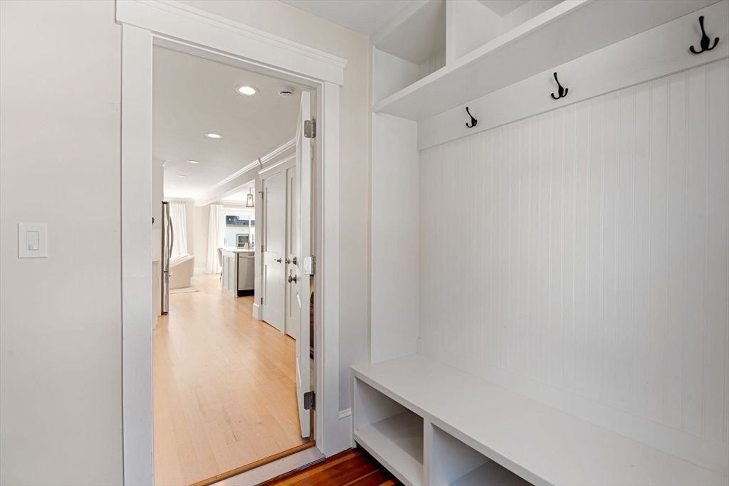 57 Endicott St 2