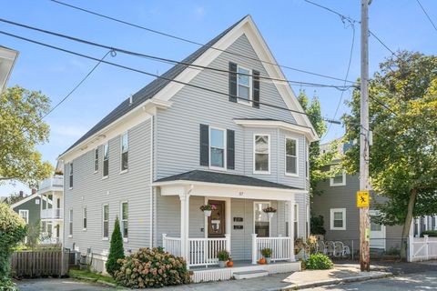57 Endicott St 2 Salem MA 01970